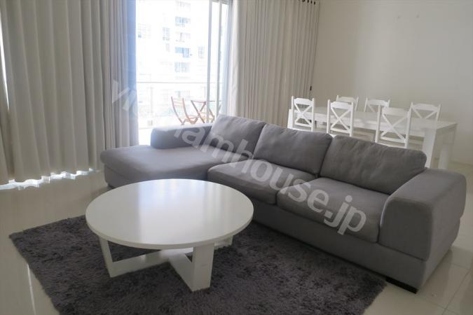 Estella apartment with spacious balcony